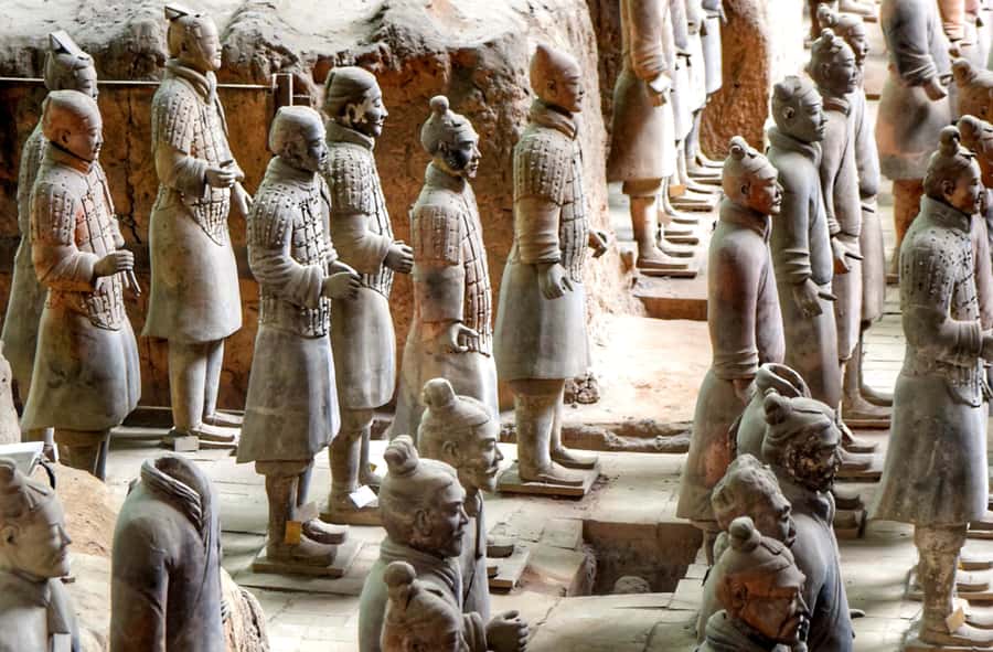 Classic Xi’an: Fully-Guided Terracotta Army Bus Tour - Getting picked up in central Xi’an (and not missing the call)