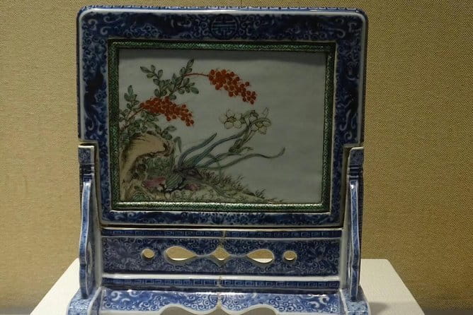 Full-Day Private Tour Panjiayuan Antique Market and Beijing Capital Museum - Panjiayuan Antique Market: shopping with a wish list, not chaos