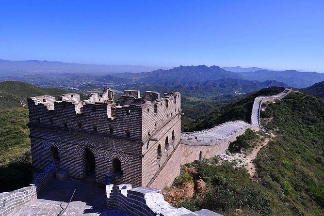 Group Tour Including Mutianyu Great Wall And Buffet Lunch - Guides and Group Size: What the Best Days Get Right