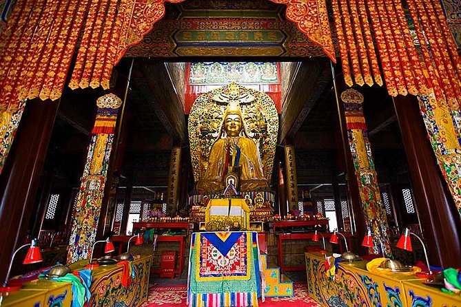 Half Day Tour To Lama Temple and Confucius Temple in Beijing - Stop 1: Lama Temple (Yonghegong) and what to notice in 90 minutes