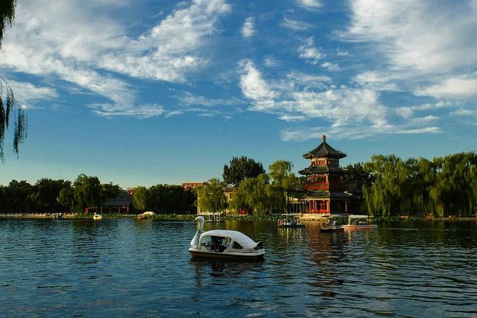 Houhai Hutong Tour: Rickshaw + Prince Gong & Soong Residences - Prince Gong’s Mansion (Gong Wang Fu): Courtyards That Explain Qing Power