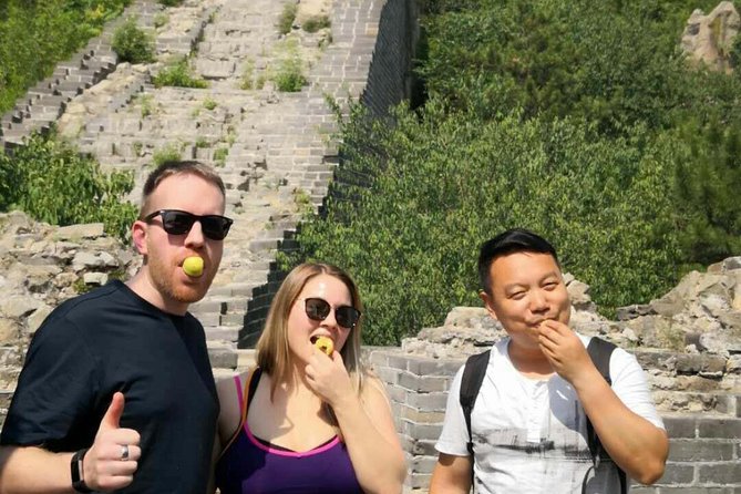 Huanghuacheng Great Wall Private Layover Guided Tour - Should you book the Huanghuacheng layover tour?