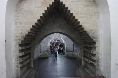 Ming Tombs Sacred Way & Underground Palace & Water Wall P Tour - Dingling Underground Palace: Emperor Wanli’s tomb 89 feet down