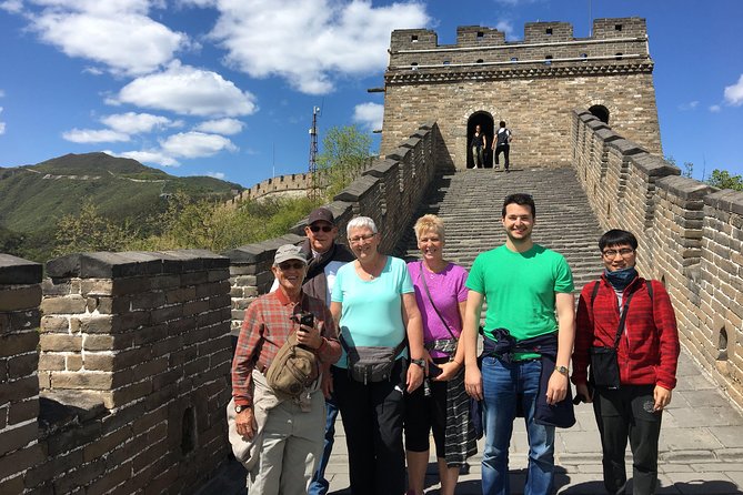 Mini Group: Half-Day Great Wall at Mutianyu Hiking Tour - Key things that make this tour work