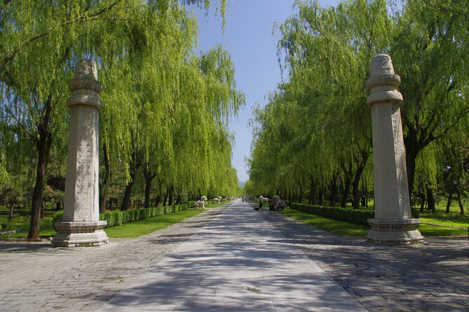 Mutianyu Great Wall & Ming Tombs All Inclusive Private Tour - Who should book this tour (and who might not)