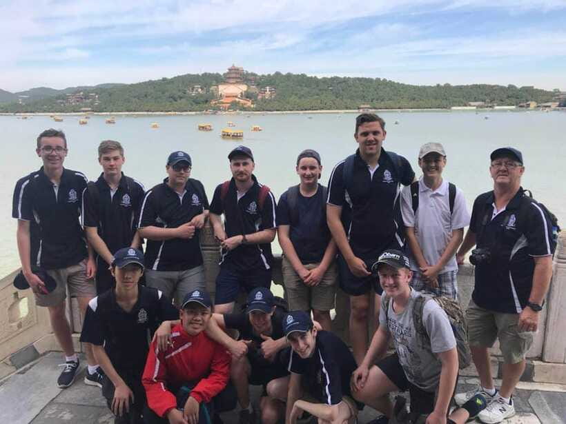 Mutianyu Wall, Summer Palace & Old Summer Palace Day Tour - How the guide keeps the day efficient (without turning it into shopping time)