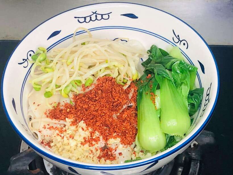 Online Cooking Class Hand Pulled Noodles by Sunflower Li - Should You Book This Online Noodle Class?