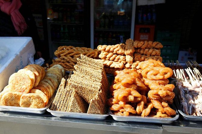 Peking Duck & Beyond:Exploring the Best Eats in Beijing's Hutongs - Private Guide and Optional Hotel Pickup: Convenience That Still Feels Personal