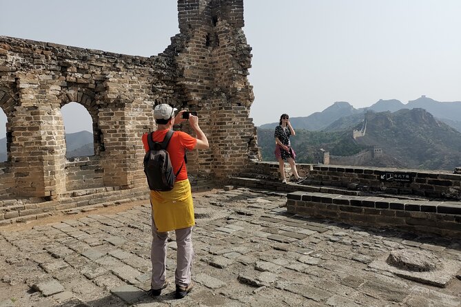 Private All-inclusive Jinshanling Great Wall 1-day tour - Door-to-door pickup in Beijing: private car, simple handoff