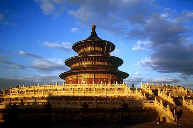 Private Beijing Day Tour : Summer Palace And Temple of Heaven - Summer Palace at Yiheyuan: Lakes, Palaces, and a Dragon Boat Moment