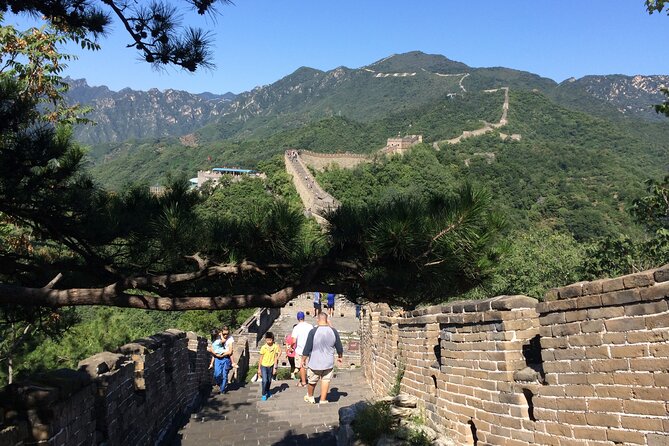 Private Day Tour: Mutianyu Great Wall and The Summpr Palace. - Cable Car Up and Down: The Smart Tradeoff for a Long Day