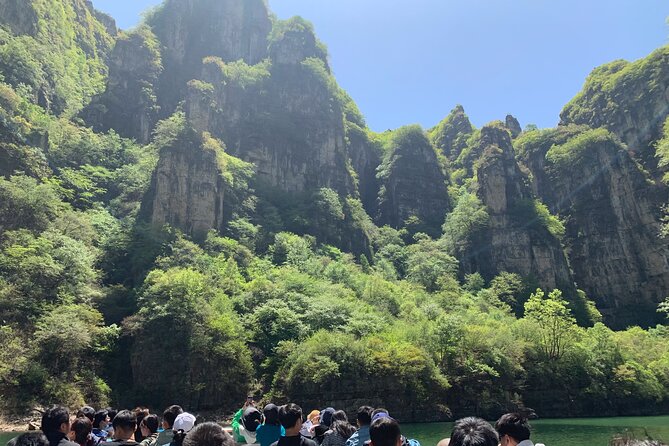 Private Day Tour to Longqing Gorge and Dingling at the Ming Tombs with Lunch and Boat Ride - A Private Day That Stays Reasonable
