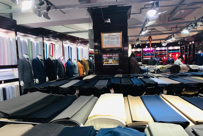 Private Full Day Beijing Shopping Tour - Jingkelong Shopping Square: A Supermarket Stop That Actually Helps You Cook