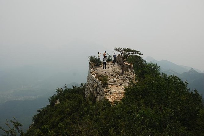 Private Hike from Beijing: Go Beyond The Jiankou and Mutianyu Great Wall - From ruined towers to Mutianyu: managing the day’s pacing