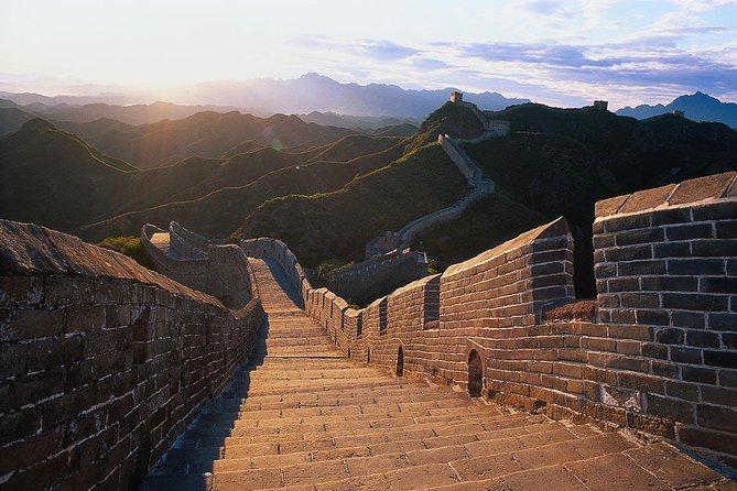 Private Huanghuacheng Great Wall Hiking Tour from Beijing with Local Tasty lunch - The Views: Mountains and Lake Views on a Quieter Section
