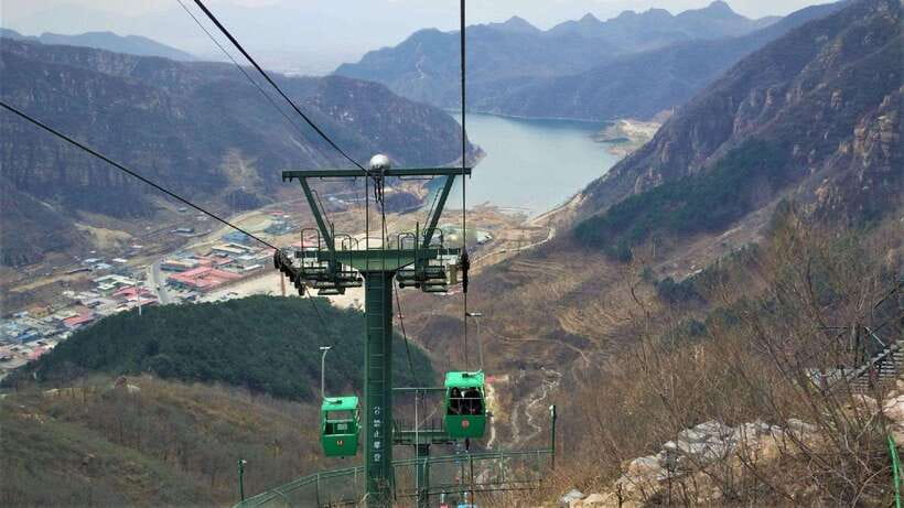 Private Shilinxia Cantilever Viewing Platform Transfer/Tour - Getting there from your hotel: a smooth start