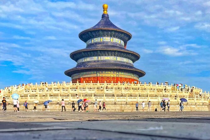 Private Tour: Temple of Heaven with Roast Duck and Acrobatic show - How your guide turns sights into a real plan