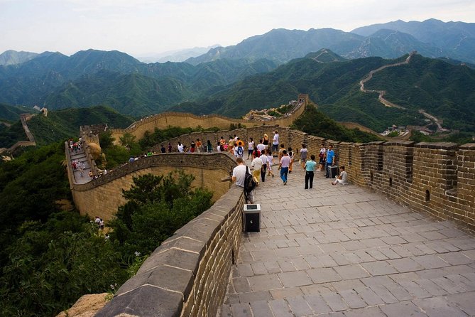 Private Transfer: Badaling Great Wall & Ming Tombs with VIP Pass - Cable car logistics: saving energy for the climb