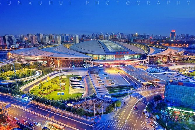 Private Transfer from Beijing Railway Station to Hotel - Picking the right vehicle: sedan, minivan, or minibus for your group