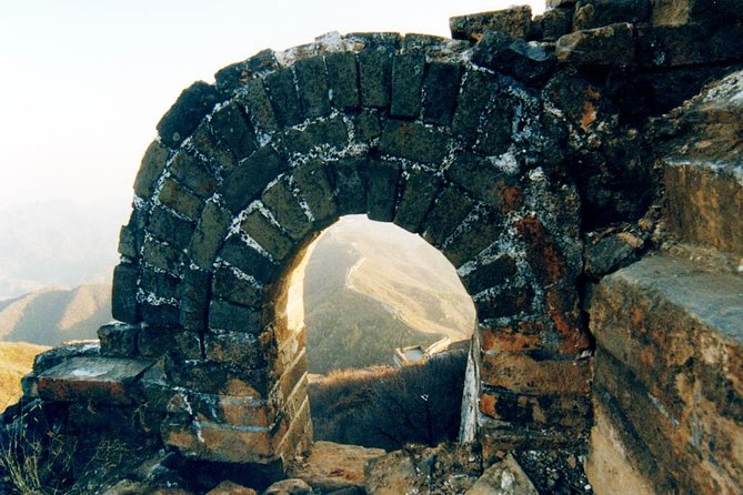 Private Transfer to Mutianyu Great Wall and Summer Palace with A Guide - Summer Palace (Yiheyuan): lake, mountains, and imperial buildings in 2 hours
