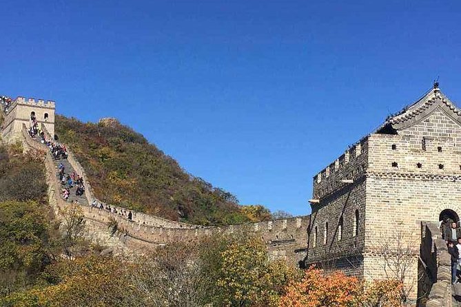 Private Transfers to Mutianyu Great Wall From Beijing/Airports - Arriving at Mutianyu: drop-off you can actually use