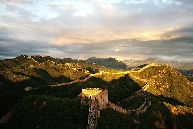 Private Trekking Tour from Gubeikou to Jinshanling Greatwall - General Tower, the highest point, and the 24-hole Guard Tower