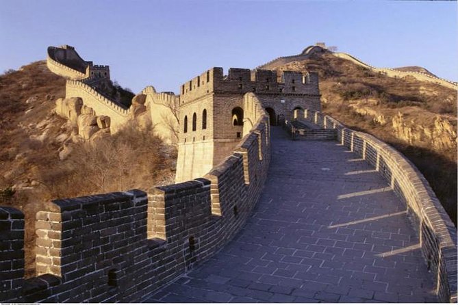 Quality Coach Day Tour to Tiananmen Square and Forbidden City plus Badaling Great Wall - A 9-hour hits-three-sights Beijing day