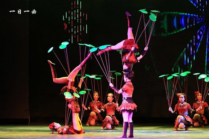 Red Theater Beijing Acrobatic Show Tickets Discount - Ticket Pickup Timing: Don’t Let the 60 Minutes Sneak Up on You