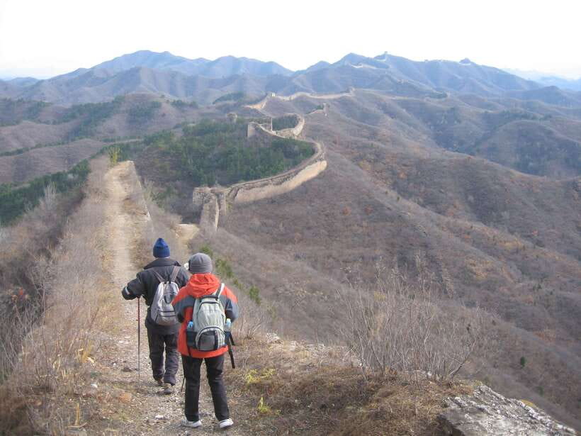 Self-guided challenging hiking from Jinshanling to Gubeikou - Off the Wall to a cottage break near Jinshanling West Gate