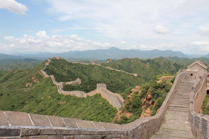 Simatai Great Wall & Gubei Water Town Private Trip English Driver - Gubei Water Town: a 2-hour reset that makes the day feel complete