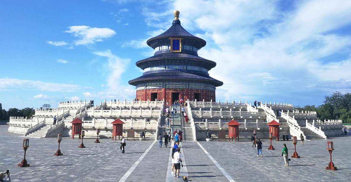 Small-Group Beijing City Highlights Tour With Lunch - Temple of Heaven and the traditional medicine museum stop