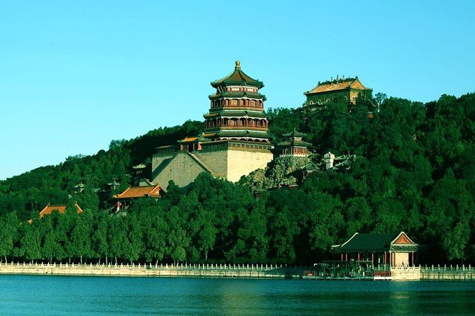 Small-Group Coach Tour: City Highlights of Beijing Including Lunch - Temple of Heaven: where the emperors prayed for harvest