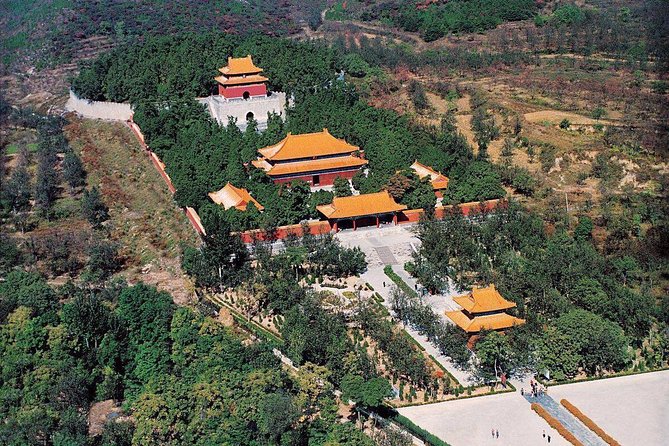 Small Group Mutianyu Great Wall and Ming Tombs Tour with Cable Car and Lunch - Key things that make this day work